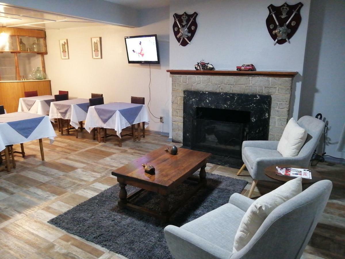 Hotel Sevilla Temuco Bagian luar foto
